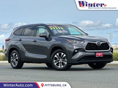 Used 2021 Toyota Highlander XLE