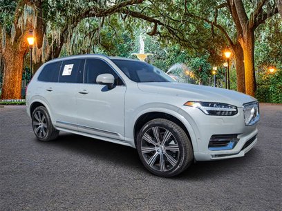 New 2025 Volvo XC90 B6 Ultra w/ Protection Package Premier