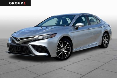 Used 2023 Toyota Camry SE