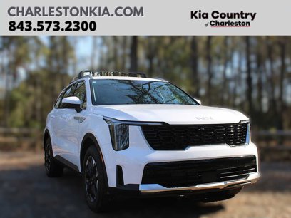 New 2025 Kia Sorento S