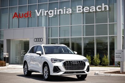 New 2025 Audi Q3 2.0T Premium Plus