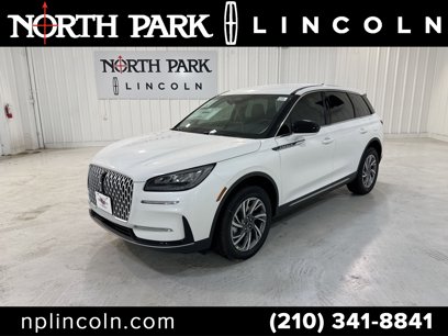 New 2025 Lincoln Corsair AWD w/ Rear Removable Package Tray