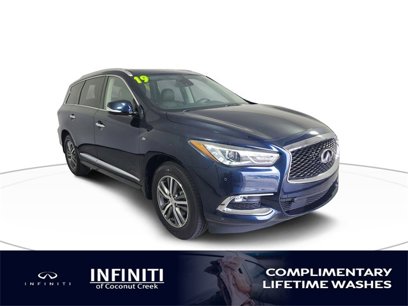 Used 2019 INFINITI QX60 Luxe w/ Essential Package
