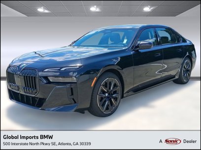 New 2025 BMW 740i w/ Premium Package