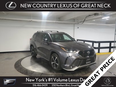 Used 2022 Toyota Highlander XSE