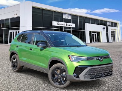 New 2025 Volkswagen Taos SE