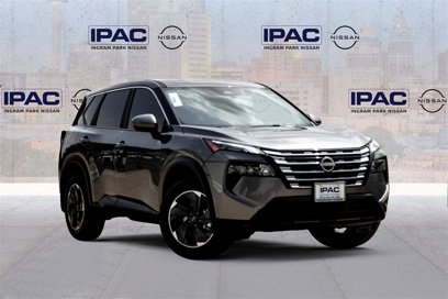 Used 2025 Nissan Rogue SV