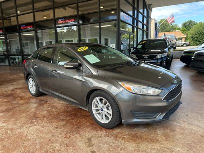 Used 2017 Ford Focus SE