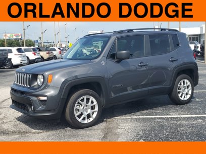 Used 2023 Jeep Renegade Latitude w/ Sun & Fun Group