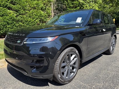 New 2025 Land Rover Range Rover Sport SE