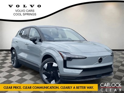New 2025 Volvo EX30 Ultra w/ Climate Package