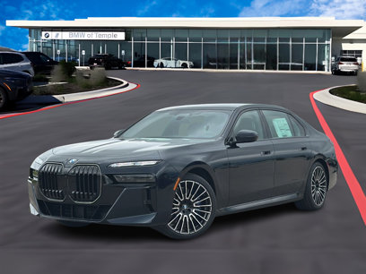 New 2025 BMW 760i xDrive w/ Executive Package