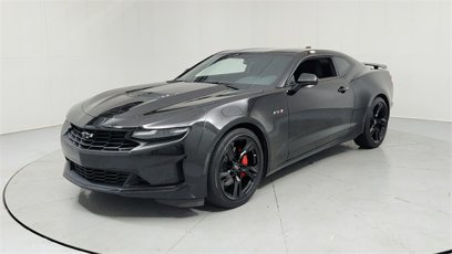 Used 2023 Chevrolet Camaro LT w/ Technology Package
