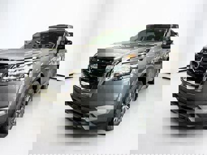 New 2025 Nissan Pathfinder S