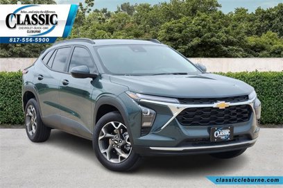 Used 2025 Chevrolet Trax LT w/ Driver Confidence Package
