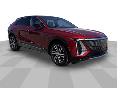 New 2025 Cadillac Lyriq Luxury