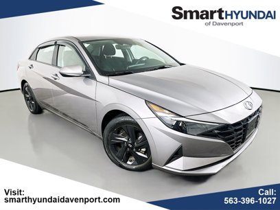 Certified 2021 Hyundai Elantra SEL w/ Convenience Package