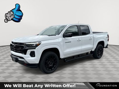 New 2024 Chevrolet Colorado Z71 w/ LPO, Dark Essentials Package