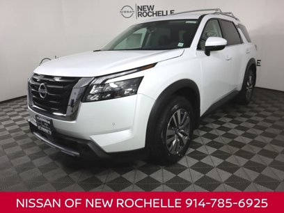 New 2025 Nissan Pathfinder SL