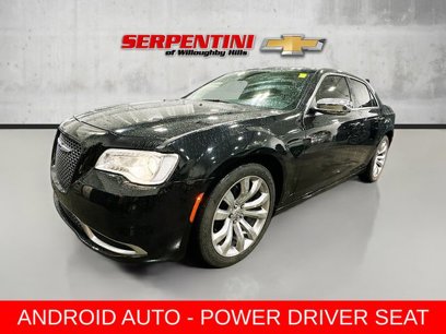Used 2019 Chrysler 300 Touring w/ Chrome Appearance Package