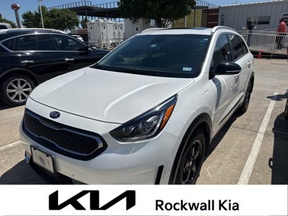 Used 2019 Kia Niro EX Premium w/ Sunroof Package