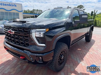 Used 2025 Chevrolet Silverado 2500 ZR2 w/ Technology Package