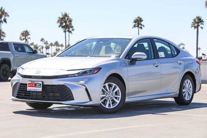 New 2025 Toyota Camry LE