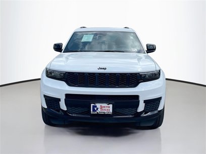 Used 2023 Jeep Grand Cherokee L Laredo