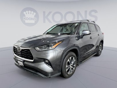 Used 2021 Toyota Highlander XLE