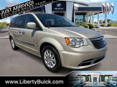 Used 2015 Chrysler Town & Country Touring w/ Driver Convenience Group