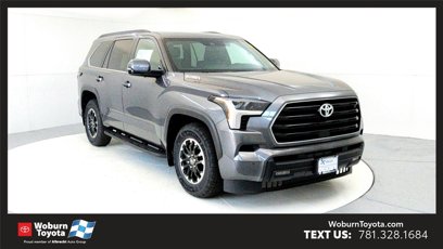 New 2025 Toyota Sequoia SR5