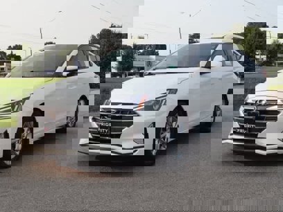 Used 2020 Hyundai Elantra SEL w/ Cargo Package (C1)