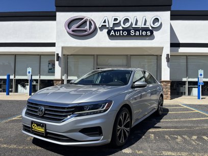 Used 2021 Volkswagen Passat 2.0T SE