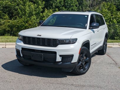 Used 2023 Jeep Grand Cherokee L Laredo