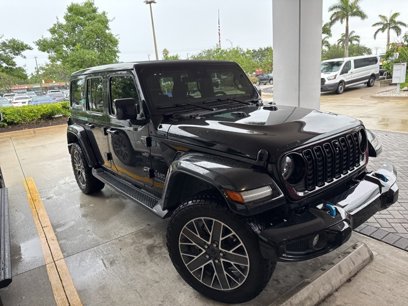 Used 2024 Jeep Wrangler High Altitude