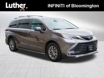Used 2023 Toyota Sienna XLE