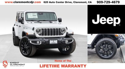 New 2025 Jeep Wrangler Unlimited Sahara w/ Safety Group