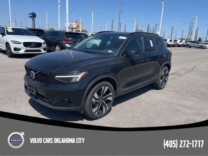 Certified 2025 Volvo XC40 B5 Plus