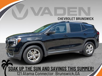 Used 2023 GMC Terrain SLE w/ Driver Convenience Package