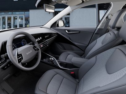 New 2025 Kia Niro Wind w/ Wind Preserve Package
