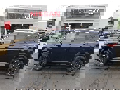 New 2025 Nissan Rogue SV w/ SV Premium Package