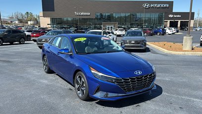 Used 2023 Hyundai Elantra Limited