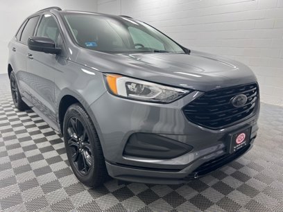 Used 2023 Ford Edge SE w/ Black Appearance Package