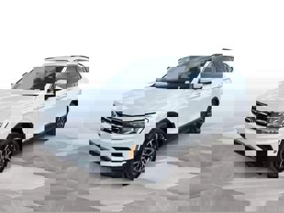 Used 2020 Volkswagen Tiguan SE