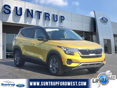Used 2023 Kia Seltos S w/ Navigation Package