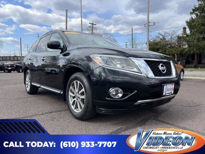 Used 2015 Nissan Pathfinder SV w/ Cargo Package