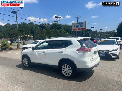 Used 2016 Nissan Rogue S w/ Appearance Package