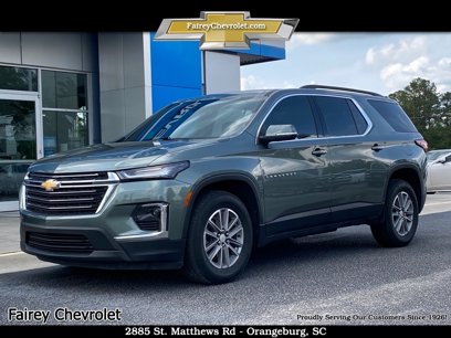 Used 2022 Chevrolet Traverse LT