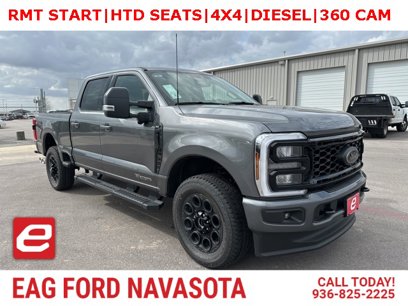 New 2025 Ford F250 XLT w/ Black Appearance Package