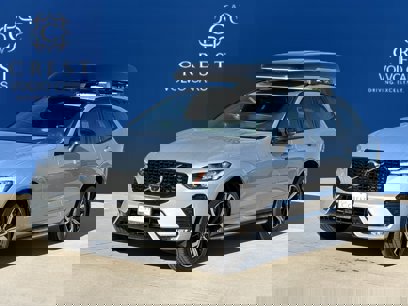 Certified 2022 Volvo XC60 B6 R-Design w/ Advanced Package